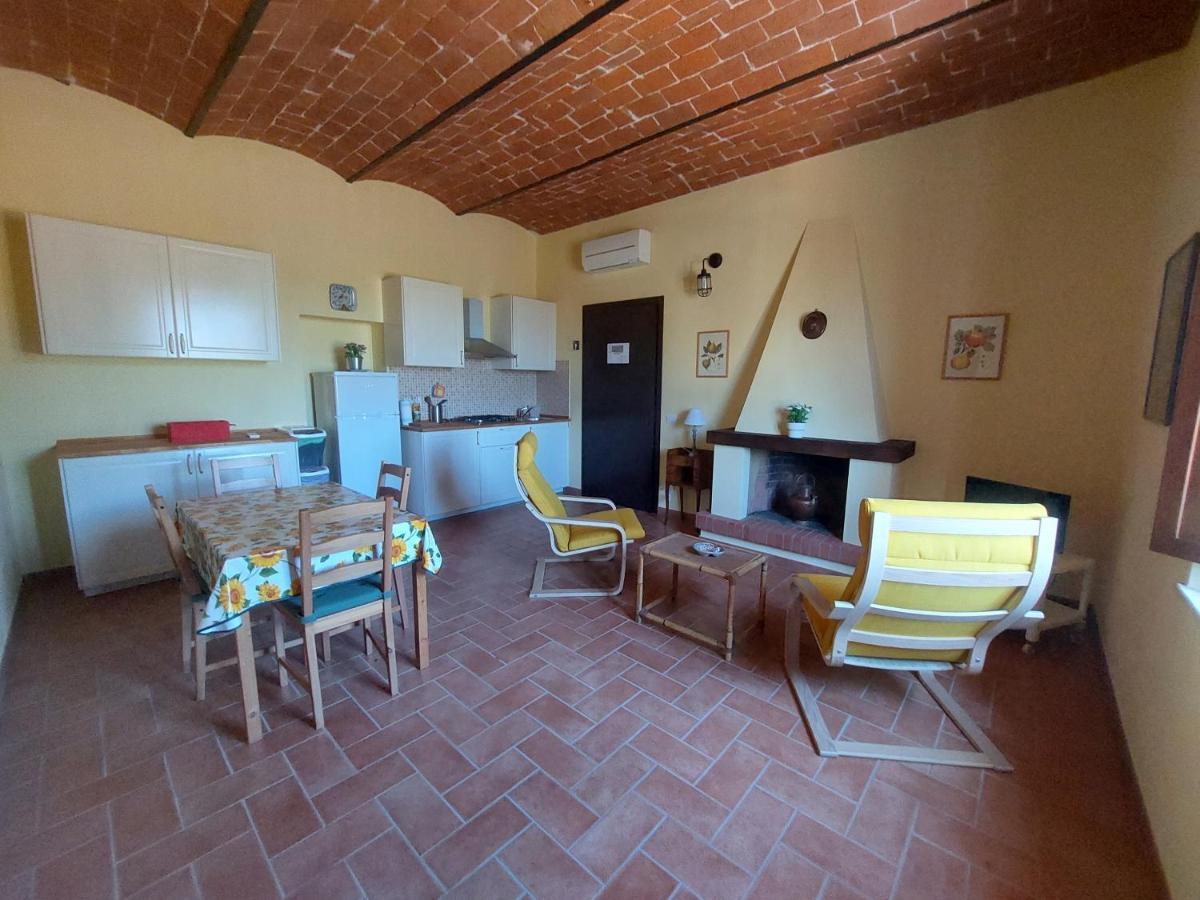 Agriturismo Il Pescinone Venturina Terme Exterior photo